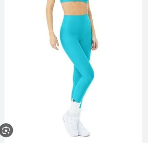 ALO Leggings: Women's Yoga M